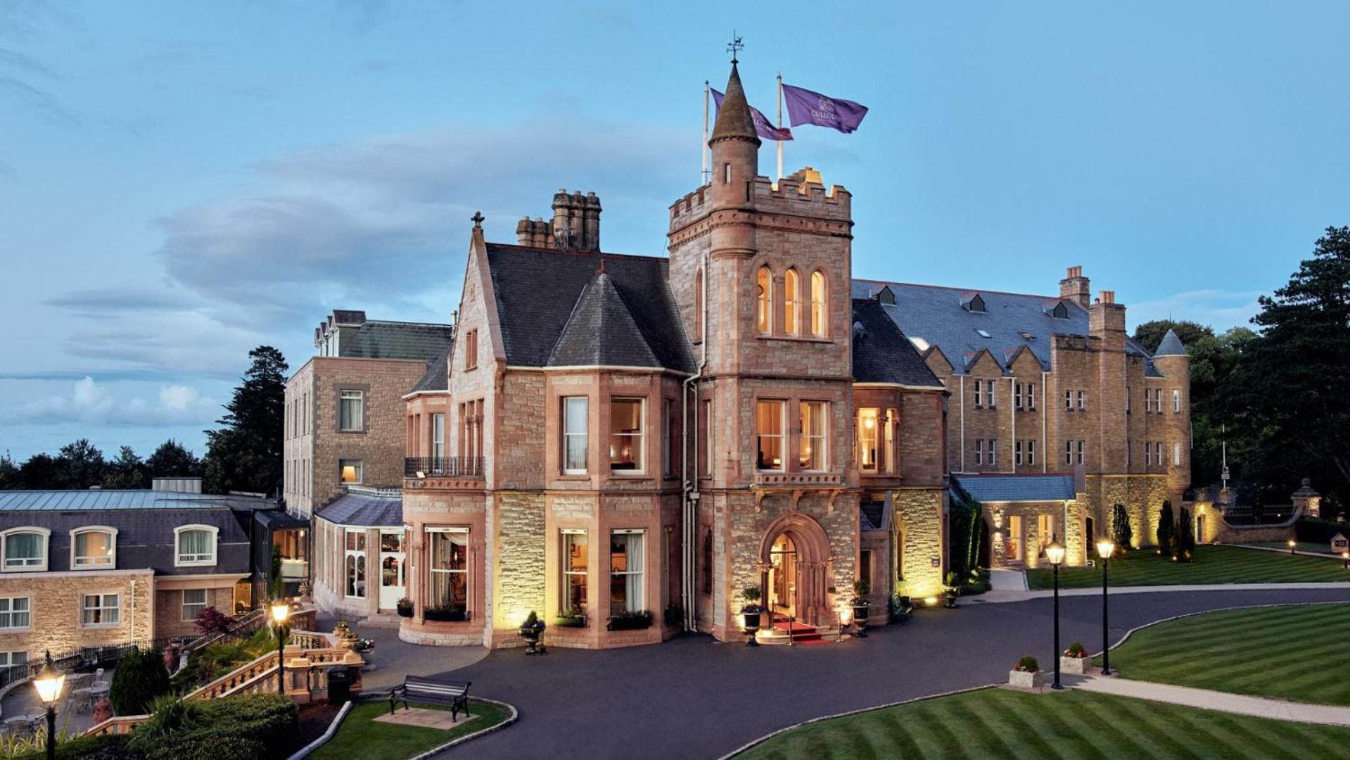 The Culloden Estate And Spa Holywood  Zewnętrze zdjęcie The main entrance of the hotel