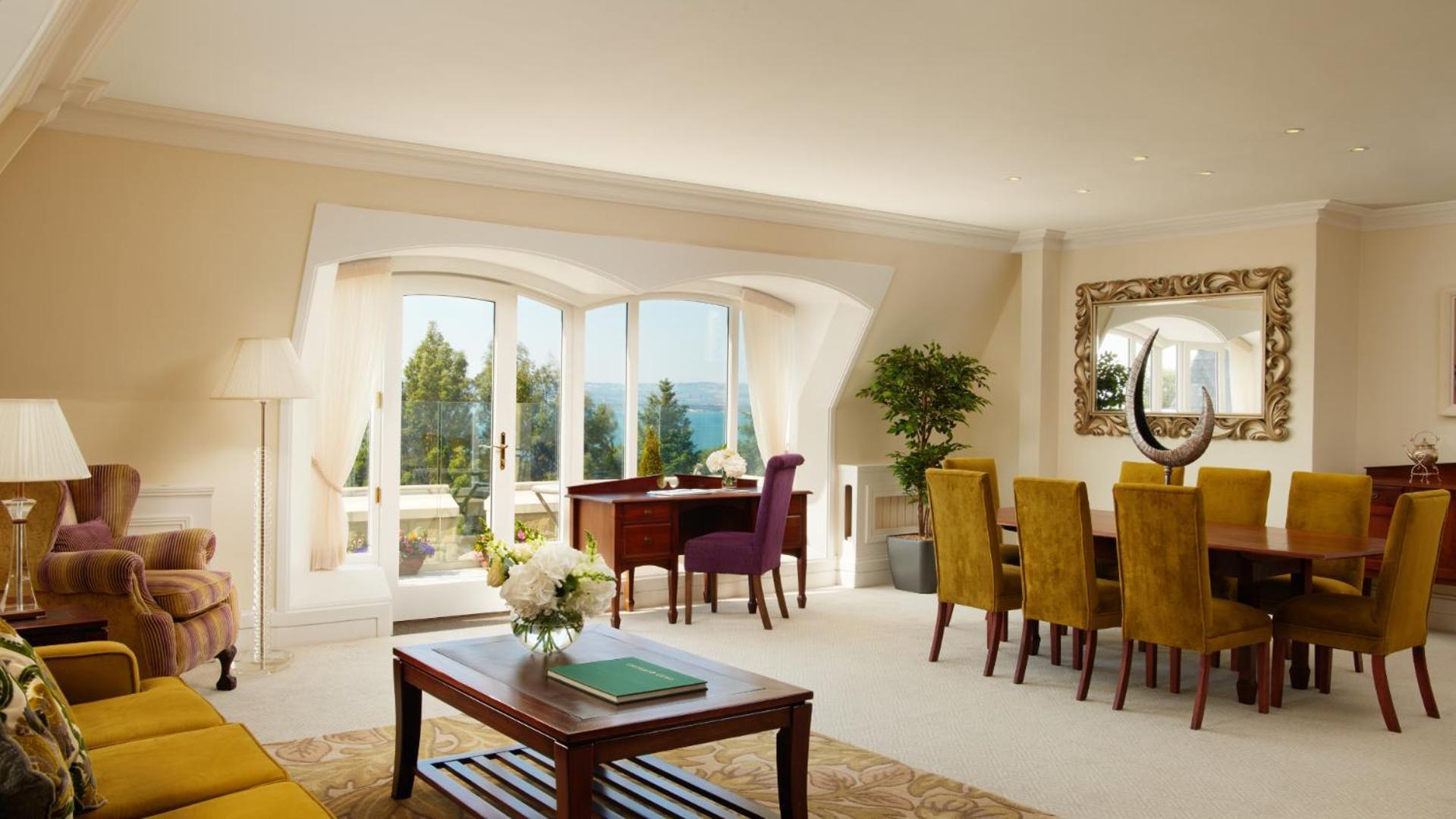 The Culloden Estate And Spa Holywood  Zewnętrze zdjęcie Interior of a typical apartment
