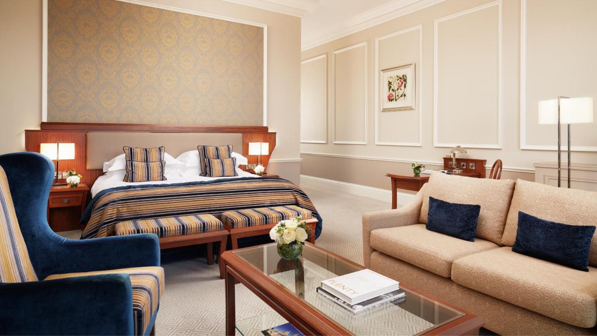 The Culloden Estate And Spa Holywood  Zewnętrze zdjęcie A suite at the InterContinental London